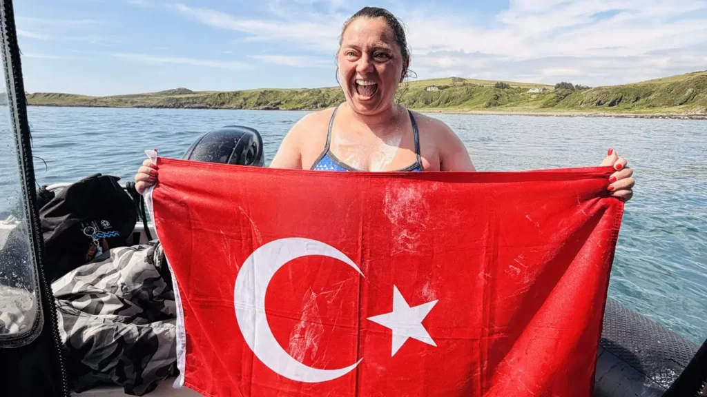 Melisa Uluarslan, Kuzey Kanalı’nı geçen 3. Türk kadın sporcu oldu