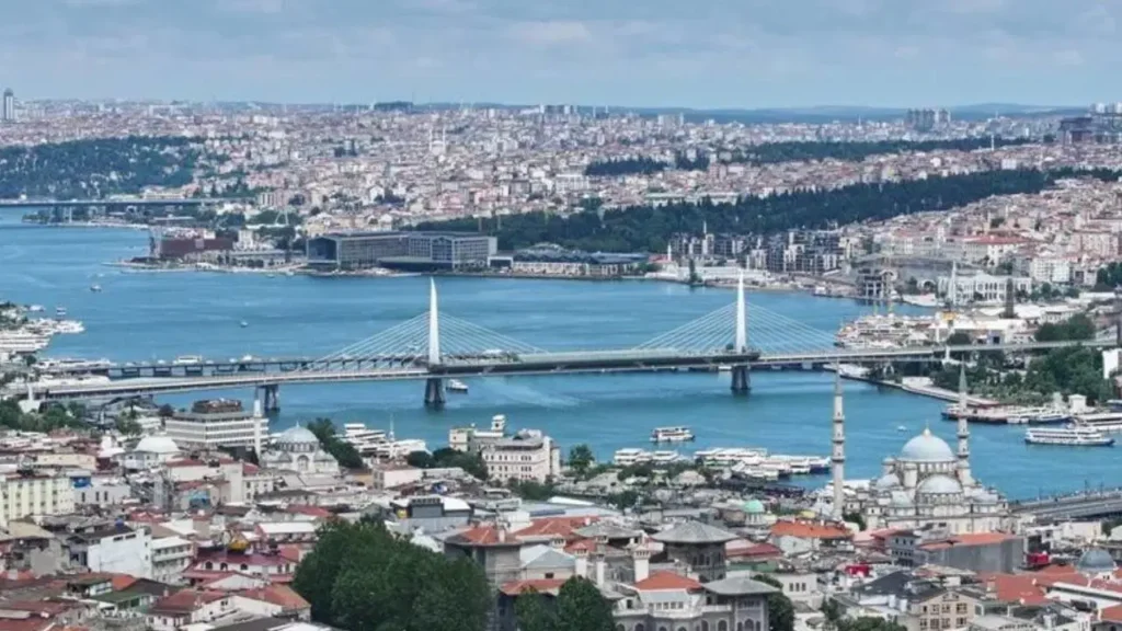 İstanbul’da hava kirliliğinin en yüksek olduğu ilçeler belli oldu: 9 istasyonda artış kaydedildi