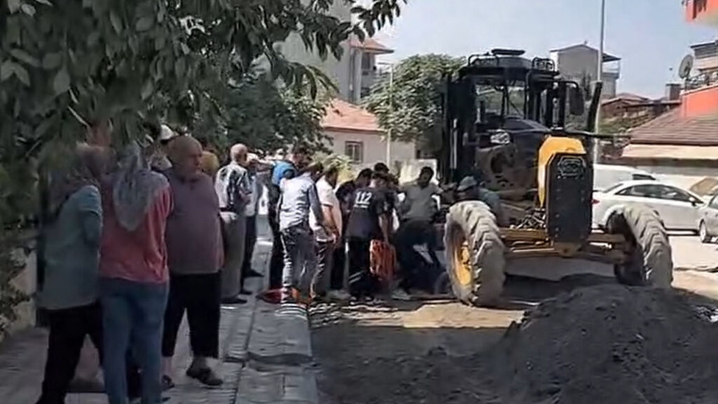 Malatya’da asfalt çalışmasında acı kaza: Belediye işçisi hayatını kaybetti